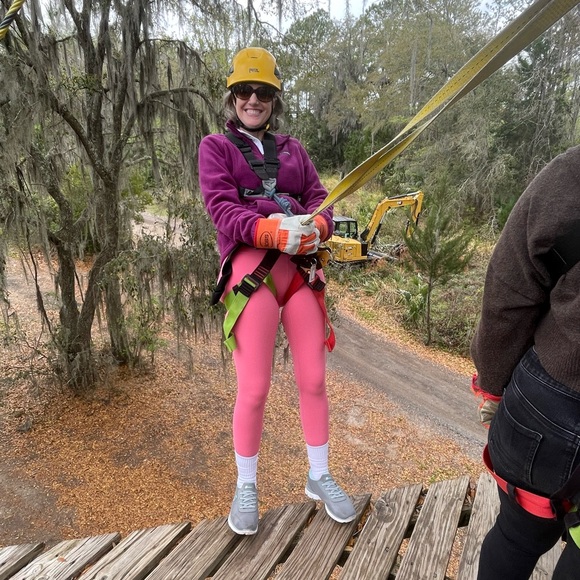 Meet your Posher, Jen - Picture 4 of 4